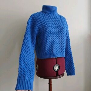 Lulu's Women's Sweater Cropped Turtleneck Blue Chunky Cable Knit New Size Large